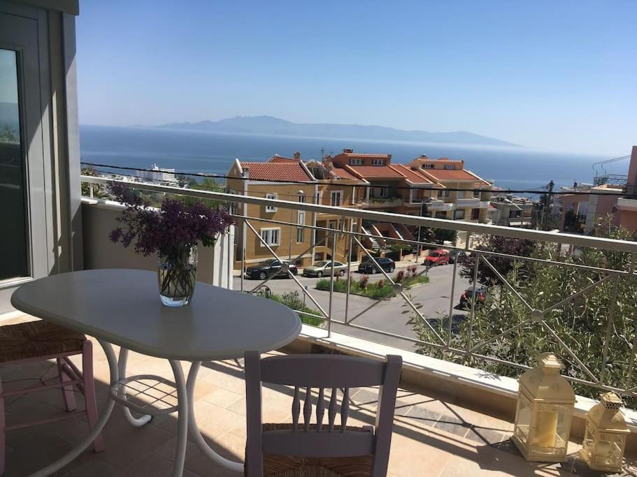 Sea View *